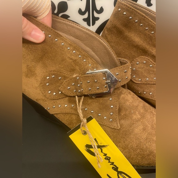 Newww!!Seven7 Dallas Faux Suede Ankle Boot Size 10 - Picture 3 of 10